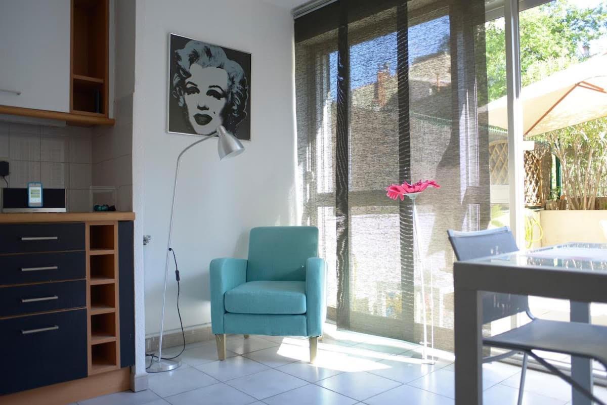 F3 Climatise-Terrasse 30 M2- Parking-Antigone Apartment Montpellier Bagian luar foto